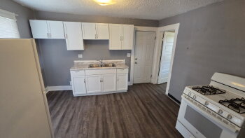 381 East 165th St Down Unit , Cleveland,  44110