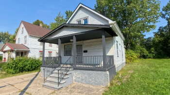 13901 Durkee Avenue , Cleveland,  44105