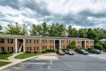 420 N Grove St Apt 12D, Bridgewater,  22812