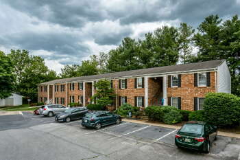 420 N Grove St Apt 25, Bridgewater,  22812