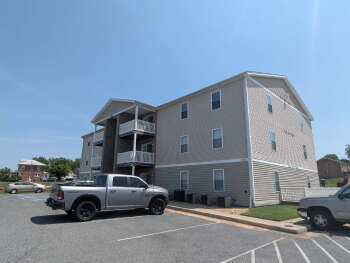 1750 Pear Street Apt J, Harrisonburg,  22801