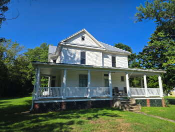 804 4th St , Elkton,  22827