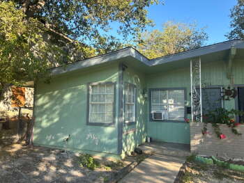 911 Alametos , San Antonio,  78201