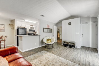 2393 Continental Ave - B12 , Tallahassee,  32304