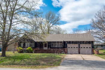106 S. Overlook Dr. , Coffeyville,  67337