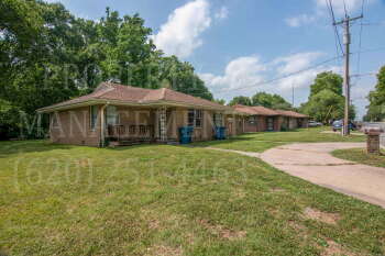 712 S. Cline Rd. , Coffeyville,  67337