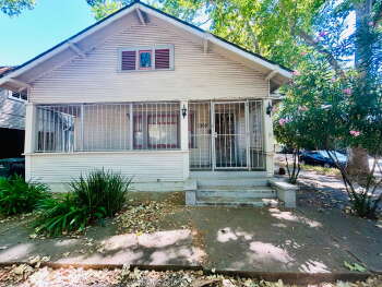 2300 E St , Sacramento,  95816