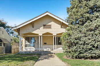 4925 11th Ave , Sacramento,  95820