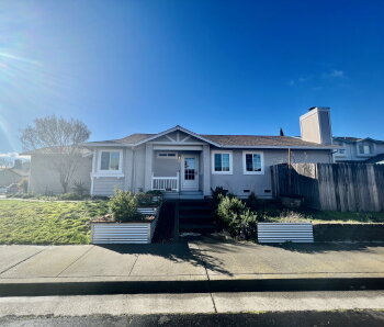 1180 Camellia Ln , Suisun City,  94585