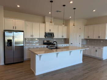 8283 Humble Ct , Sacramento,  95829