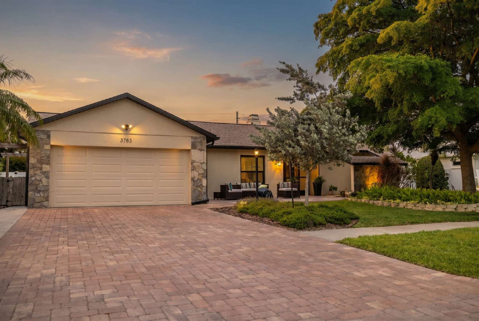 3783 Kingston Blvd, Sarasota FL - remodeled pool home exterior