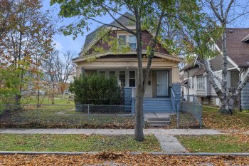 3053 North 40th Street , Milwaukee,  53210