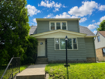 2436 S 66th Street , West Allis,  53219