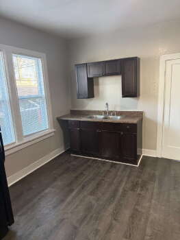 1216 W Madison Lower-Rear Unit, Milwaukee,  53204