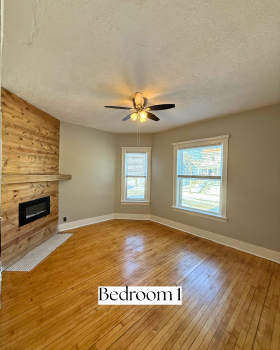 133 E Lloyd , Milwaukee,  53212