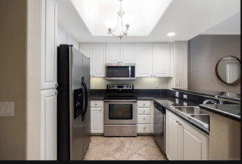 9253 Regents Road Unit A107, La Jolla,  92037