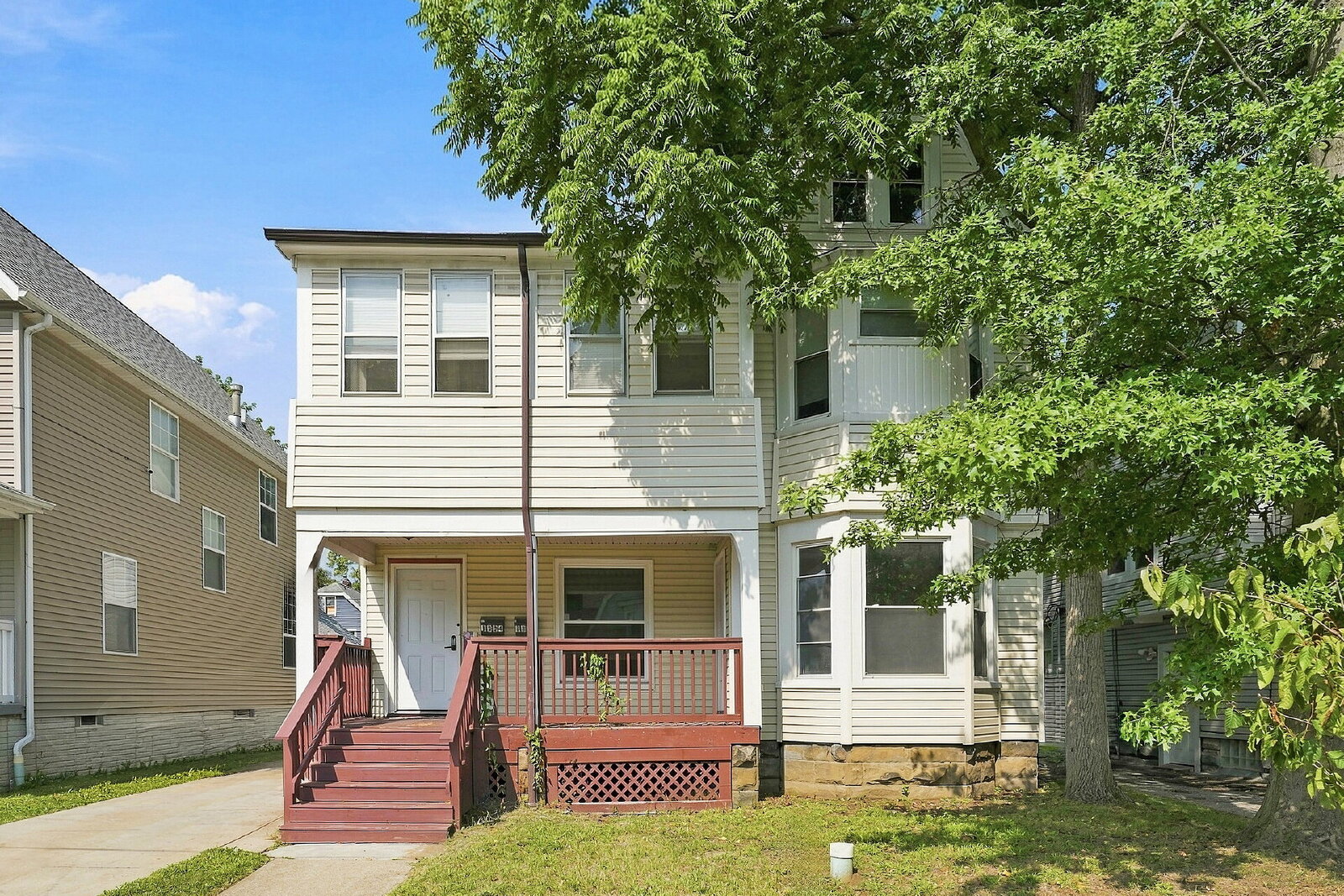 1334 W 89th St, Cleveland, OH, 44102, US