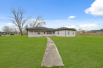 1248 Chevy Chase Drive , Angleton,  77515