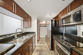 3235 Sage Road #404, Houston,  77056