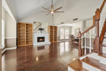 14310 Sun Harbor Dr , Houston,  77062