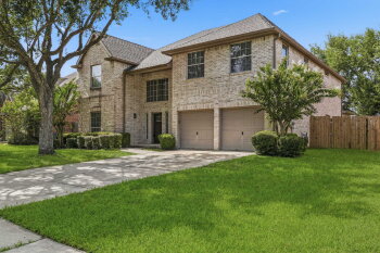 3007 Eagle Lake Dr , Pearland,  77581