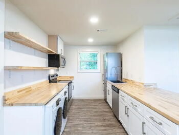 602 40th Ave N #6, Nashville,  37209