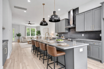 2048 McKinley Street , Nashville,  37207