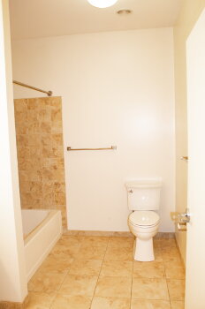 1318 19th Avenue 402 , Altoona,  16601