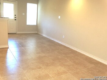 6611 Arancione Avenue 103, San Antonio,  78233