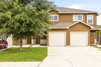 6611 Arancione Avenue 102, San Antonio,  78233