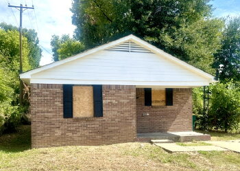 1220 Pond , Memphis,  38106