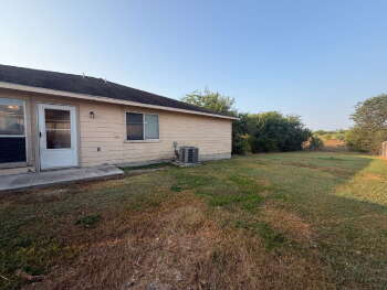 2752 FM 1044 , New Braunfels,  78130