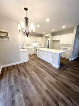 626 Peachcrest Drive , Oakdale,  95361