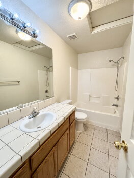 936 13th St #C , Merced,  95341