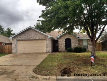 4001 Cypress Gardens Drive , Fort Worth,  76123