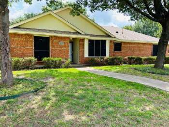 828 Haverford Lane , DeSoto,  75115