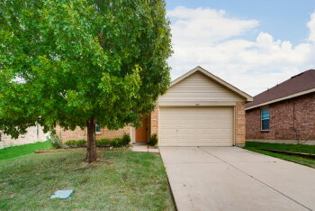 1309 Hazelnut Drive , Fort Worth,  76140