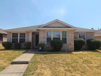 2736 Murphy Drive , Lancaster,  75134