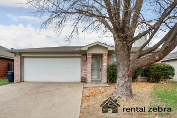 2500 Stagecoach Street , Fort Worth,  76133