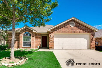 4216 Summersweet Lane , Crowley,  76036