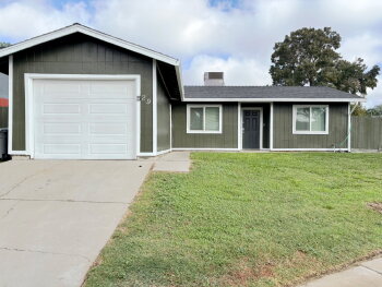 29 Swallow Court , Merced,  95341