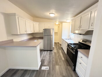 6826 Rubi Ct , Winton,  95388