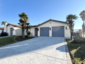 13045 Ridgewood Way , Chowchilla,  93610