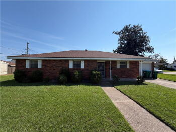 100 Clemson drive , Kenner,  70065