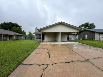 8215 N 117th E Ave , Owasso,  74055