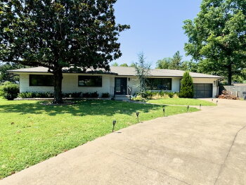4051 East 46th Place , Tulsa,  74135