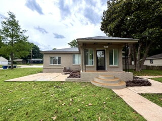 5501 South Newport Avenue , Tulsa,  74105