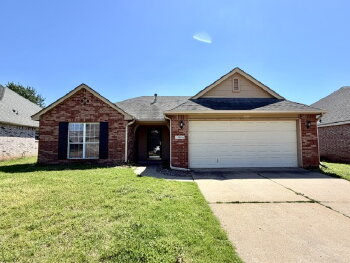 2006 West J Street , Jenks,  74037