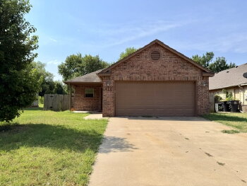 416 East Birch Street , Coweta,  74429