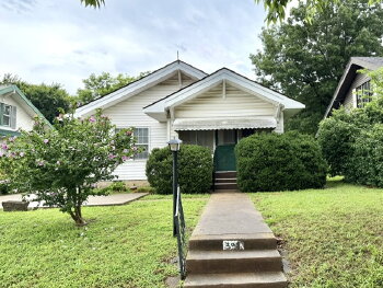 204 South Birch Street , Sapulpa,  74066